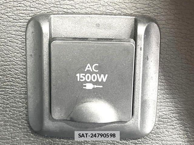 Mitsubishi OUTLANDER PHEV 2023-03 7903207-5