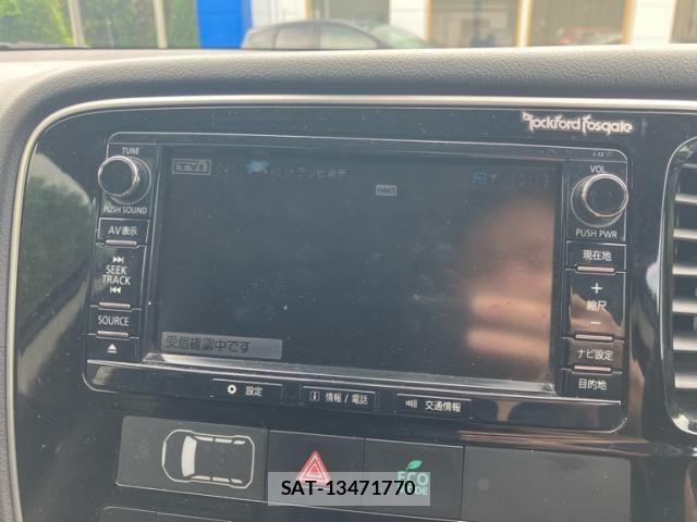 Mitsubishi OUTLANDER PHEV 2016-02 7963237-20