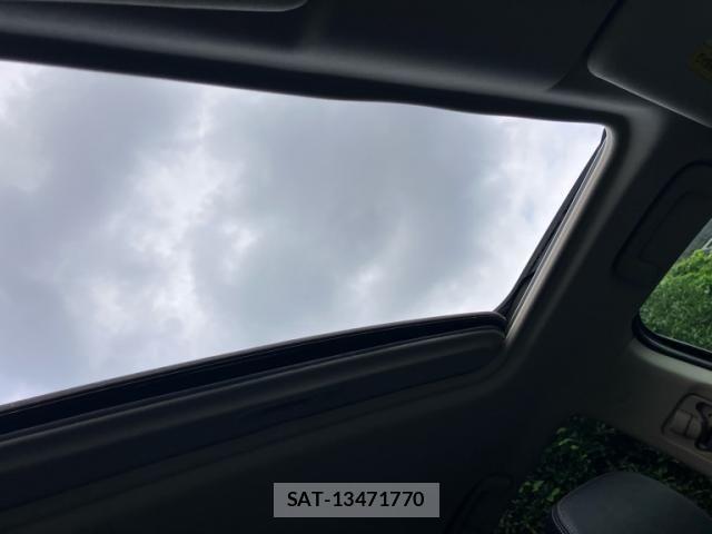 Mitsubishi OUTLANDER PHEV 2016-02 7963237-24