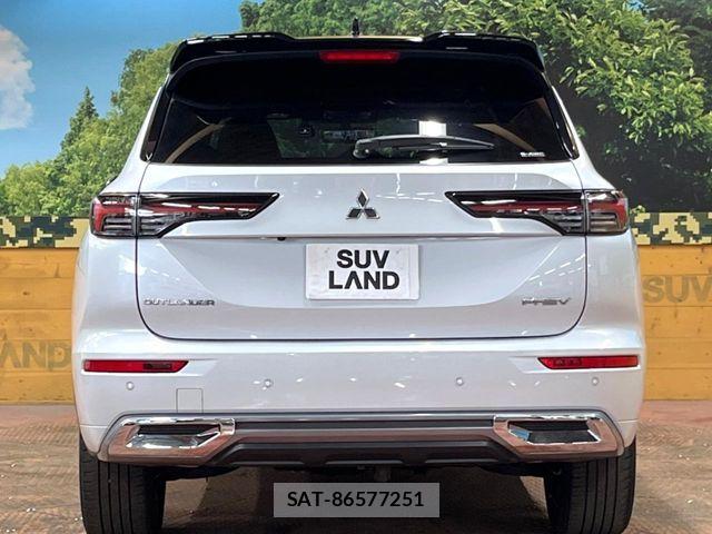 Mitsubishi OUTLANDER PHEV 2025-03 7963221-15