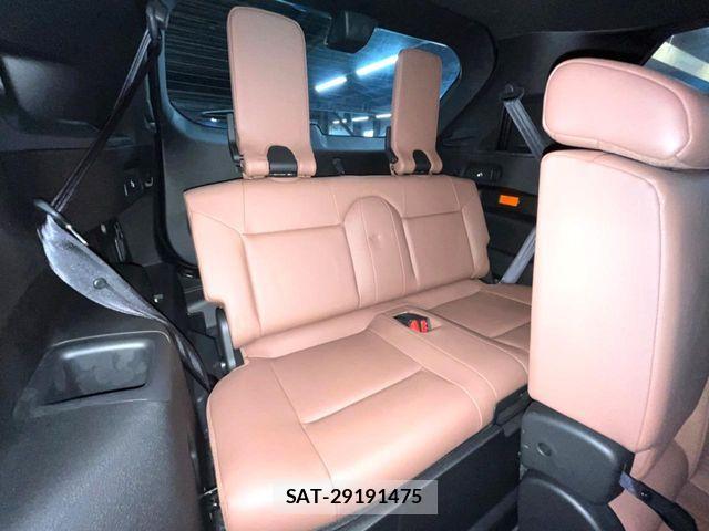 Mitsubishi OUTLANDER PHEV 2024-11 7963218-9