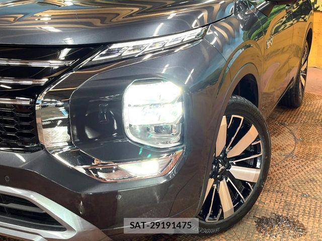 Mitsubishi OUTLANDER PHEV 2024-11 7963218-11