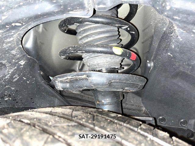 Mitsubishi OUTLANDER PHEV 2024-11 7963218-19