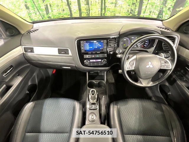 Mitsubishi OUTLANDER PHEV 2014-05 7963236-2