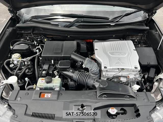 Mitsubishi OUTLANDER PHEV 2015-07 7963228-28