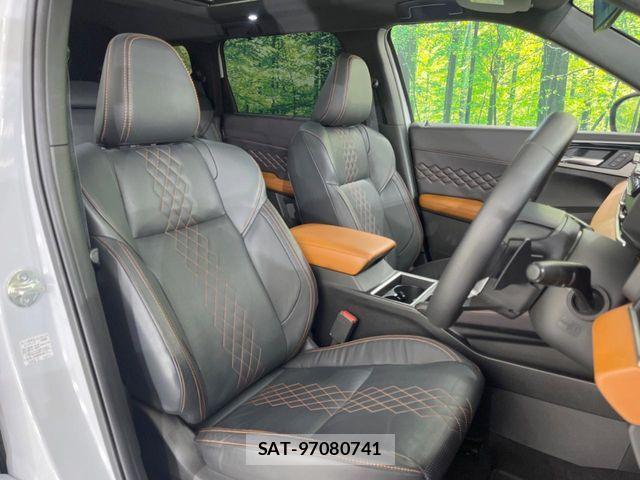 Mitsubishi OUTLANDER PHEV 2022-06 7963223-8