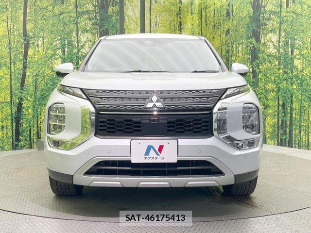 Mitsubishi OUTLANDER PHEV 2022-06 7963225-13