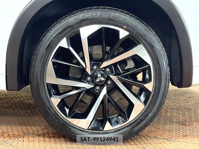 Mitsubishi OUTLANDER PHEV 2022-07 7963227-12