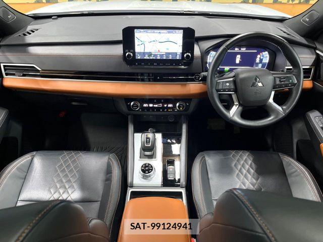 Mitsubishi OUTLANDER PHEV 2022-07 7963227-1