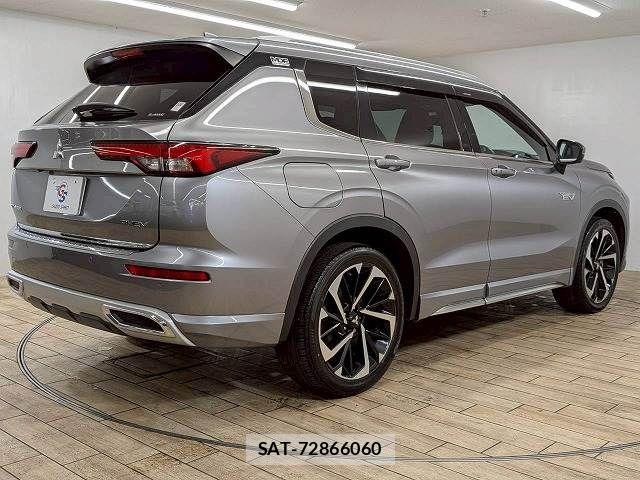 Mitsubishi OUTLANDER PHEV 2022-03 7963224-16