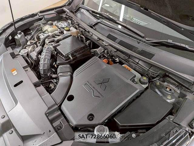 Mitsubishi OUTLANDER PHEV 2022-03 7963224-17