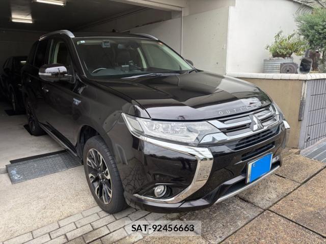 Mitsubishi OUTLANDER PHEV 2016-02 7963238-0