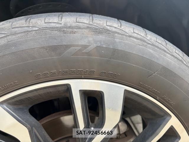 Mitsubishi OUTLANDER PHEV 2016-02 7963238-5