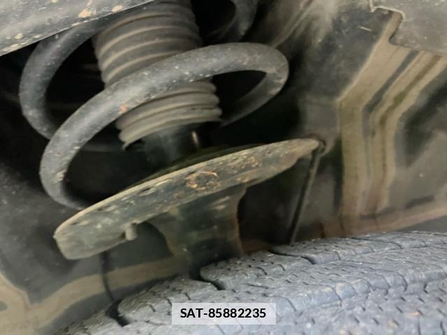 Mitsubishi OUTLANDER PHEV 2013-11 7980523-9