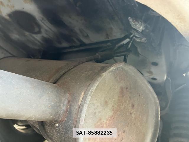 Mitsubishi OUTLANDER PHEV 2013-11 7980523-12