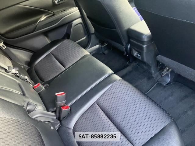 Mitsubishi OUTLANDER PHEV 2013-11 7980523-13