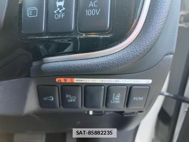 Mitsubishi OUTLANDER PHEV 2013-11 7980523-17