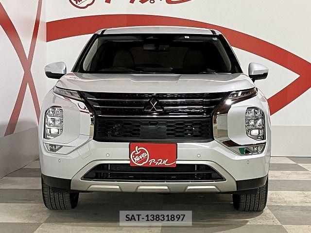 Mitsubishi OUTLANDER PHEV 2023-01 7980520-4
