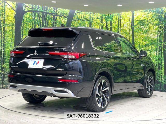 Mitsubishi OUTLANDER PHEV 2022-06 7980522-17
