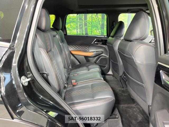 Mitsubishi OUTLANDER PHEV 2022-06 7980522-8