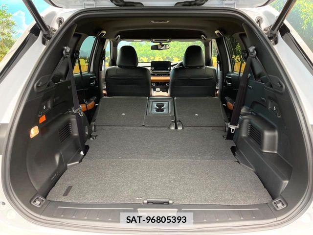 Mitsubishi OUTLANDER PHEV 2023-10 7980517-10
