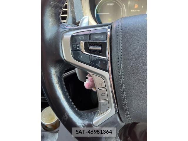 Mitsubishi OUTLANDER PHEV 2015-09 7980524-15