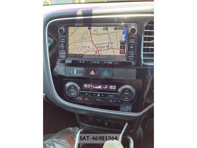 Mitsubishi OUTLANDER PHEV 2015-09 7980524-24