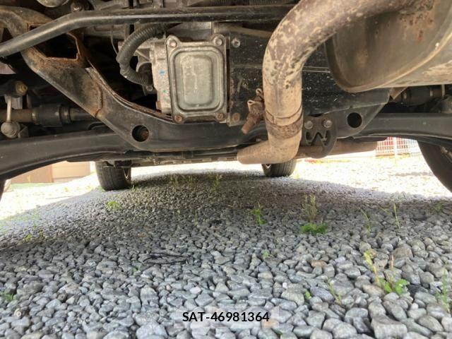 Mitsubishi OUTLANDER PHEV 2015-09 7980524-28