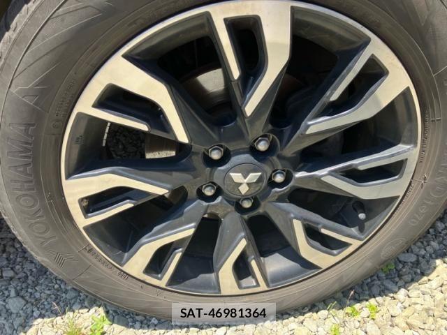 Mitsubishi OUTLANDER PHEV 2015-09 7980524-8