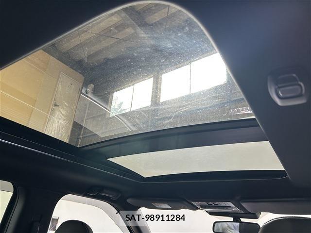 Mitsubishi OUTLANDER PHEV 2023-04 7980518-15