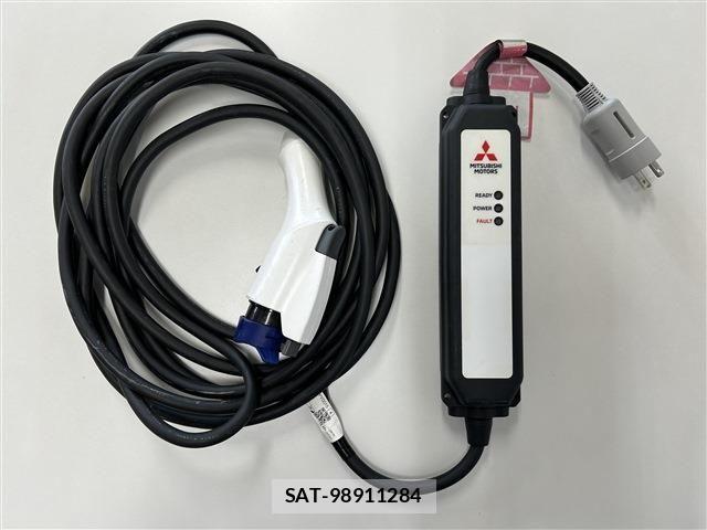 Mitsubishi OUTLANDER PHEV 2023-04 7980518-29