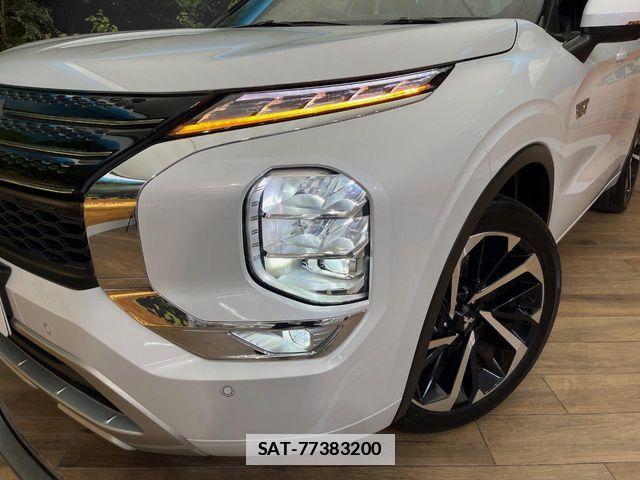 Mitsubishi OUTLANDER PHEV 2023-01 7980516-12
