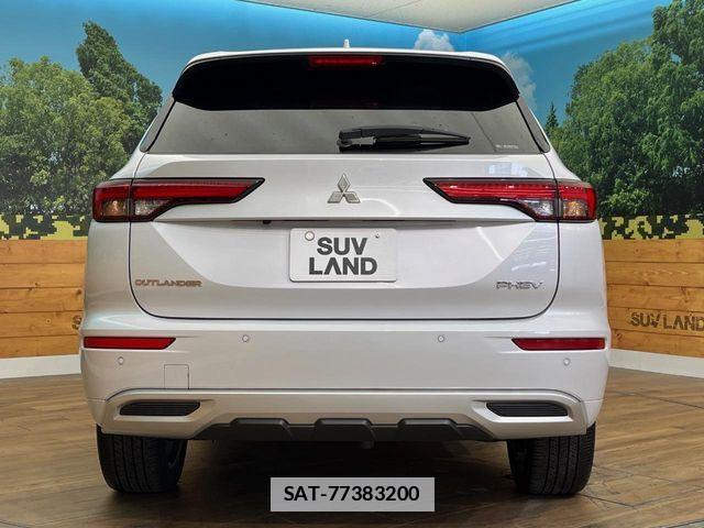 Mitsubishi OUTLANDER PHEV 2023-01 7980516-15