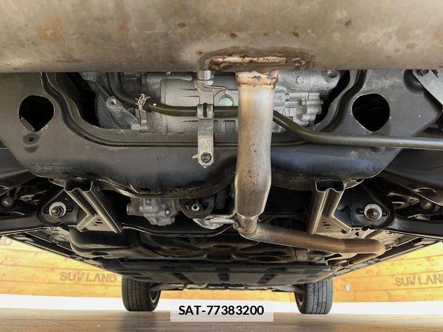 Mitsubishi OUTLANDER PHEV 2023-01 7980516-19
