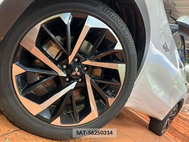 Mitsubishi OUTLANDER PHEV 2023-07 7980515-13