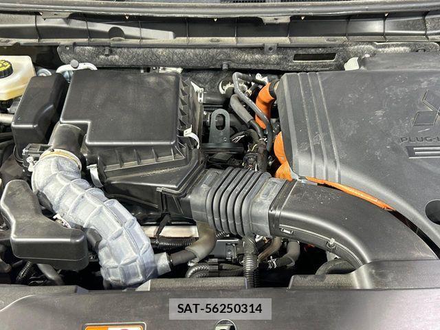 Mitsubishi OUTLANDER PHEV 2023-07 7980515-17