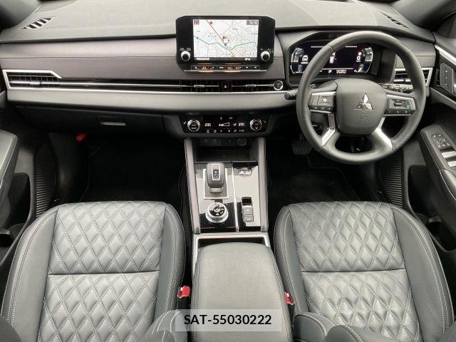 Mitsubishi OUTLANDER PHEV 2023-11 8037516-1
