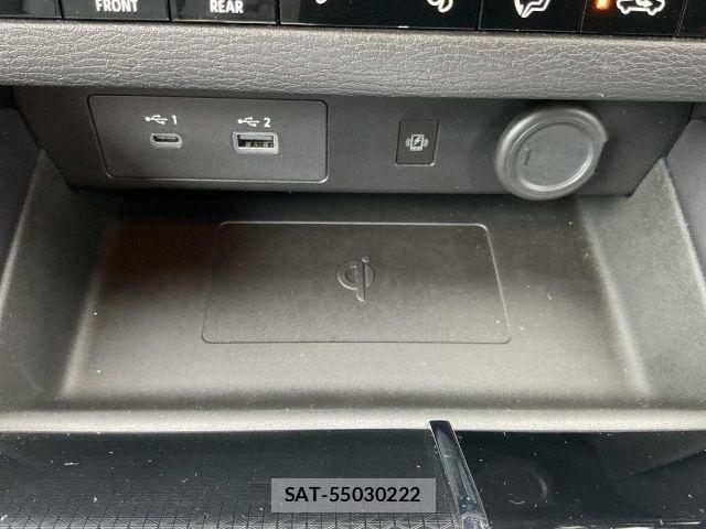 Mitsubishi OUTLANDER PHEV 2023-11 8037516-24