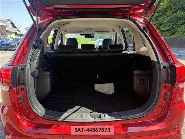 Mitsubishi OUTLANDER PHEV 2018-11 8037523-12