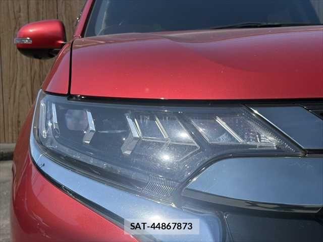 Mitsubishi OUTLANDER PHEV 2018-11 8037523-24