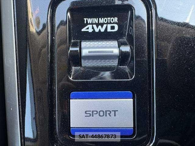 Mitsubishi OUTLANDER PHEV 2018-11 8037523-6