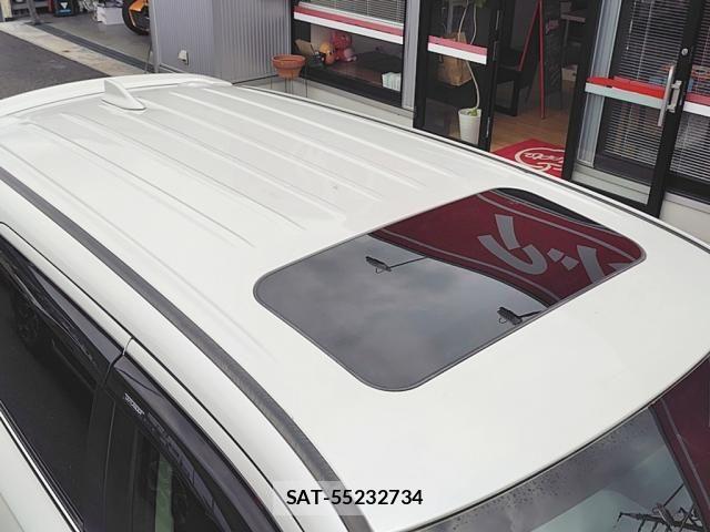 Mitsubishi OUTLANDER PHEV 2015-11 8037527-10