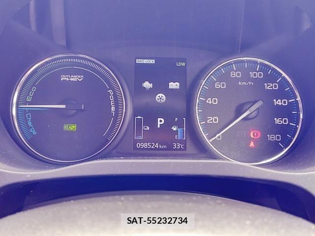 Mitsubishi OUTLANDER PHEV 2015-11 8037527-22