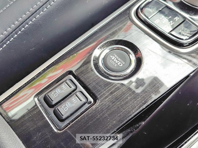 Mitsubishi OUTLANDER PHEV 2015-11 8037527-23