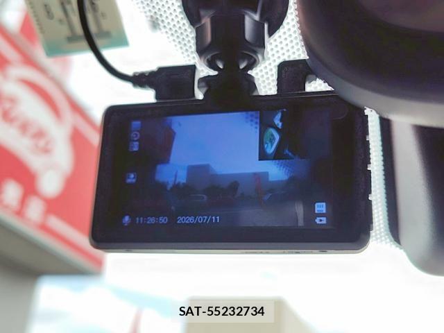 Mitsubishi OUTLANDER PHEV 2015-11 8037527-27