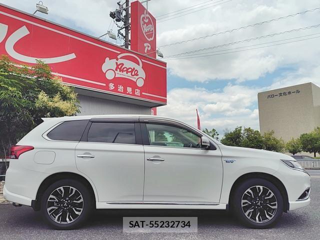Mitsubishi OUTLANDER PHEV 2015-11 8037527-8