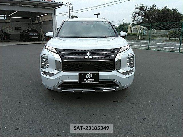 Mitsubishi OUTLANDER PHEV 2022-01 8037520-3