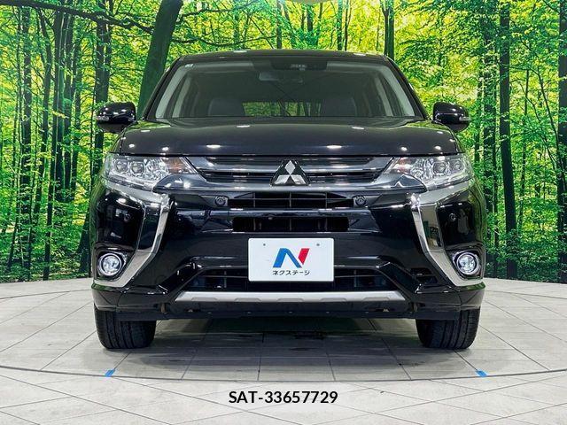 Mitsubishi OUTLANDER PHEV 2017-03 8037524-13