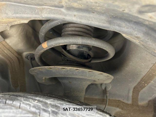 Mitsubishi OUTLANDER PHEV 2017-03 8037524-19