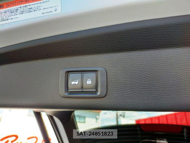Mitsubishi OUTLANDER PHEV 2023-04 8037521-21